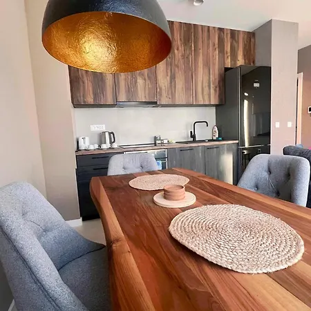 Apartmán K-district Charlie Bělehrad